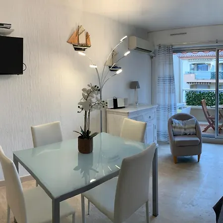 Vue Centre Avec Garage * Sainte-Maxime