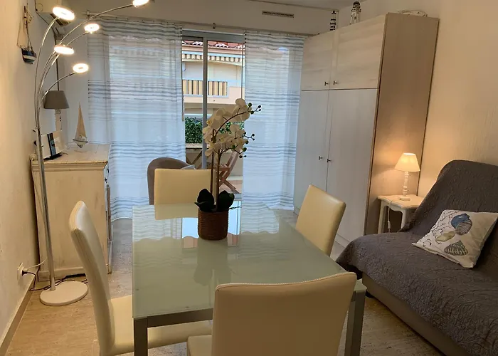 Apartamento Vue Centre Avec Garage Sainte-Maxime